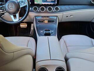 Mercedes-Benz E 220 2.0 143kW