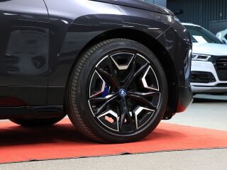 BMW iX xDrive 40 240kW