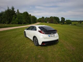 Honda Civic Elegance 1.3 73kW