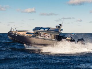 XO EXPLR 10 S+ Front Cabin Mercury Verado V8 2x250hj