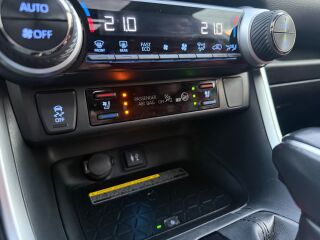 Toyota RAV4 Premium Plus