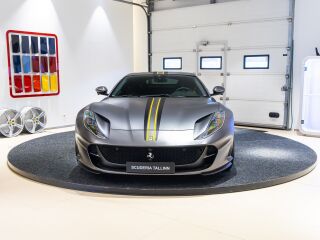 Ferrari 812 Superfast 6.5 V12 588kW