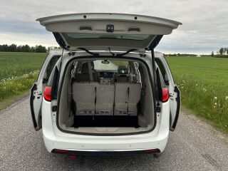 Chrysler Pacifica Limited 3.6 214kW