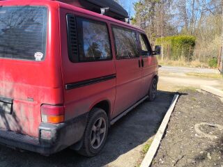 Volkswagen Caravelle 2.5 75kW