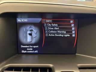 Volvo XC60 D5 AWD R-Design 2.4 158kW