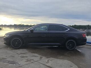 Skoda Superb 2.0 110kW