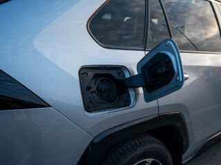 Toyota RAV4 Premium 2.5 221kW