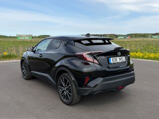 Toyota C-HR Luxury Plus 1.8 72kW
