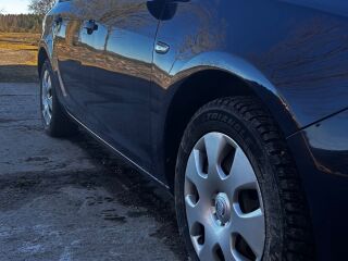 Opel Astra 1.7 81кВ