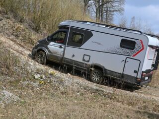 Dethleffs GLOBETRAIL PERFORMANCE 4x4 - 2027 MY - 300 Ah LiFe 2.0 R4 TDI 120kW
