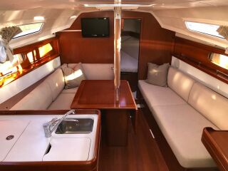 Beneteau Oceanis 31 Yanmar 3YM20 15кВ