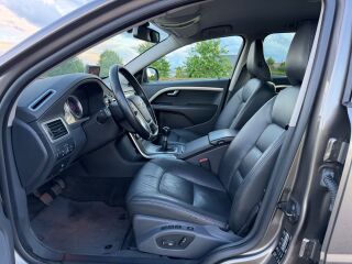 Volvo V70 Momentum 2.0 R5 D3 120кВ