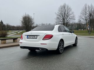 Mercedes-Benz E 220 2.0 143kW