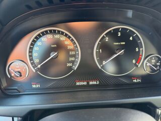 BMW X5 3.0 230кВ
