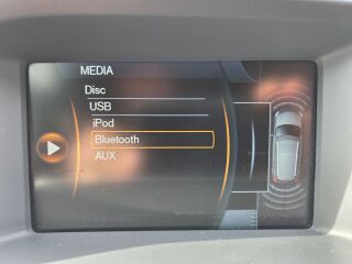 Volvo V60 Summum AWD Plug-In Hybrid Ice White 2.4 D5 158kW