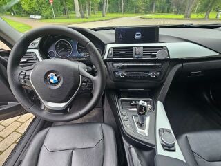 BMW 318 2.0 105kW