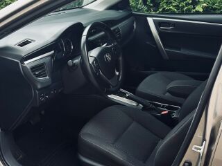 Toyota Corolla 1.6 97kW