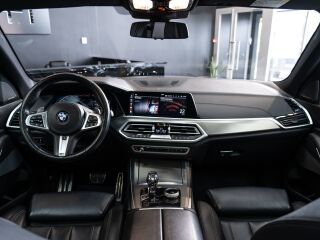 BMW X5 xDrive40i M-SportPakett Shadowline 3.0 250кВ