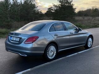 Mercedes-Benz C 200 d Luxury 2.1 Bluetec 100kW