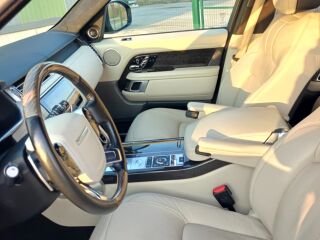 Land Rover Range Rover SDV8 AUTOBIOGRAPHY 4.4 V8 250kW