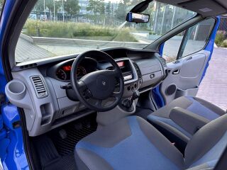Renault Trafic Long Passenger Pack Clim 2.0 84кВ