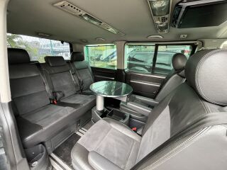 Volkswagen Multivan Highline 2.5 128kW