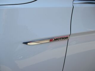 Volkswagen Passat Highline 2.0 176кВ