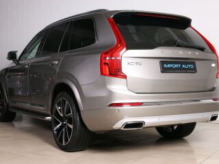 Volvo XC90 AWD INSCRIPTION LUXURY XENIUM FULL 2.0 T8 Recharge Twin Engine Plug-In-Hybrid 288kW
