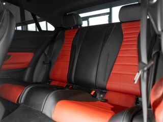 Mercedes-Benz E 220 2.0 143kW