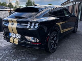 Ford Mustang Mach-E GT 358кВ