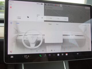 Tesla Model 3 Standard Range Plus 208кВ