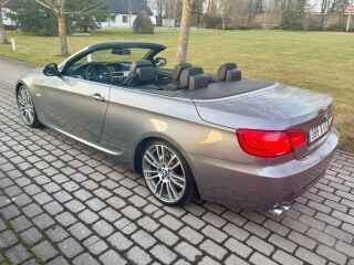 BMW 325 3.0 160kW