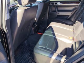 Volkswagen Touareg 3.0 165кВ