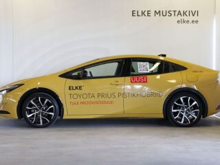 Toyota Prius Luxury 112kW