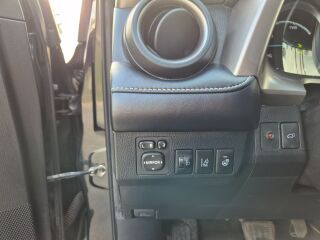 Toyota RAV4 Luxury 2.5 114kW