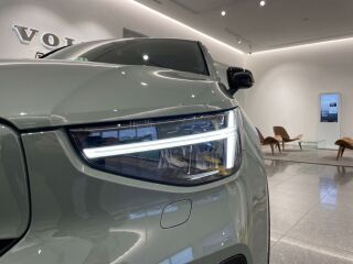 Volvo C40 Recharge 2023 Plus Edition Single Motor 170кВ