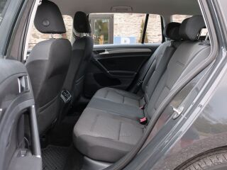 Volkswagen Golf 1.2 77кВ