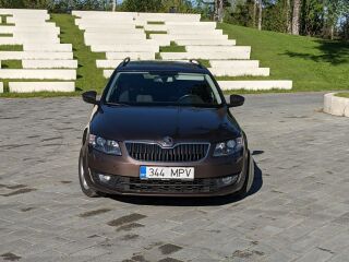 Skoda Octavia Elegance 1.4 110kW
