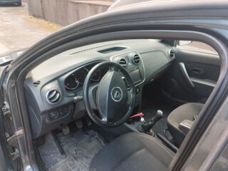 Dacia Logan 1.5 R4 66kW