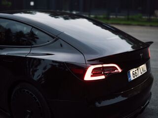 Tesla Model 3 Long Range Facelift FSD 153kW