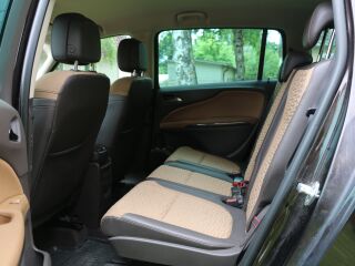 Opel Zafira Tourer Elegance 2.0 R4 TDI 96kW