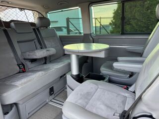 Volkswagen Multivan Highline 4-Motion 4*4 2.5 Tdi 128кВ