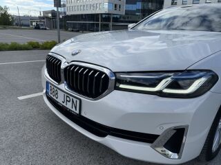 BMW 530 d xDrive Touring Luxury Line MHEV LCI 3.0 R6 210kW