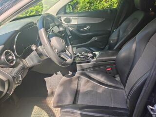 Mercedes-Benz C 220 2.0 143kW