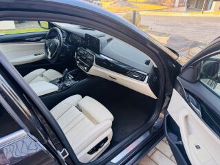 BMW 520 Xdrive Sportline 2.0 140kW