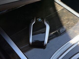 BMW 740 Long 3.0 235кВ