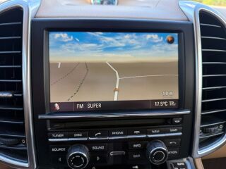 Porsche Cayenne 3.0 180кВ