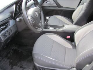 Toyota Avensis 2.0 105kW