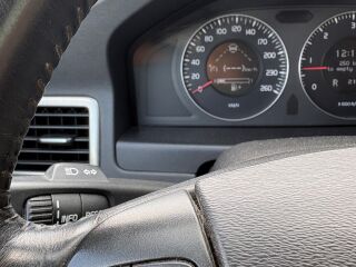Volvo S80 Summum 2.4 D5 136кВ