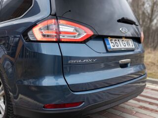 Ford Galaxy Facelift Family Edition 2.0 140kW